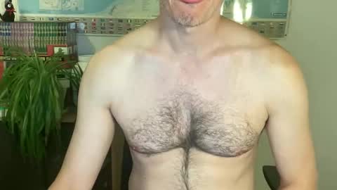 Snapshot of wladsexy88 chatting on 05/13/26, 08:06 Wladsexy88 online show from 05/13/26, 08:06