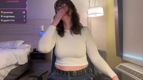 Moth online show from 03/10/26, 02:55