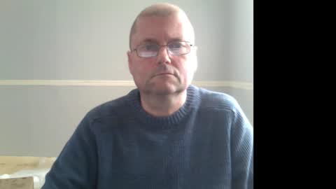 Snapshot of wobble444 chatting on 12/09/24, 10:54 wobble444 online show from 12/09/24, 10:54