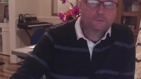 Snapshot of wobble444 chatting on 06/15/26, 10:45 wobble444 online show from 06/15/26, 10:45