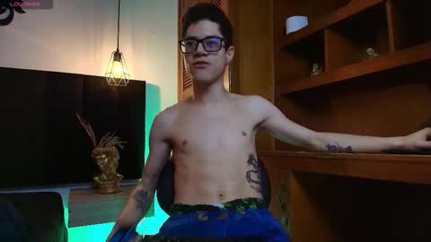  W O L F  online show from 03/16/26, 11:25