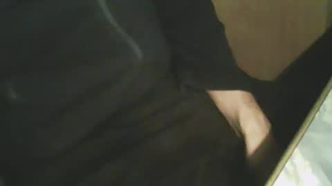 wolfie_2910 online show from 03/22/26, 09:23