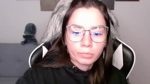 Alex online show from 11/24/25, 02:22