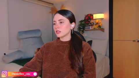   online show from 04/10/26, 01:33