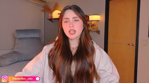   online show from 04/24/26, 02:58