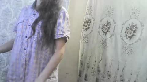 Snapshot of wolfxsnow chatting on 12/26/24, 10:26 wolfxsnow online show from 12/26/24, 10:26