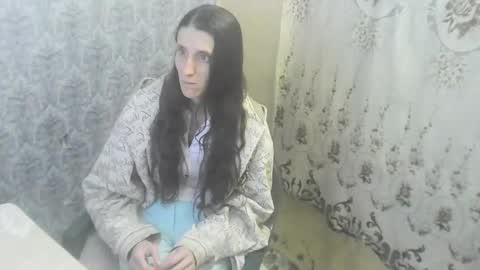 Snapshot of wolfxsnow chatting on 01/06/25, 06:41 wolfxsnow online show from 01/06/25, 06:41