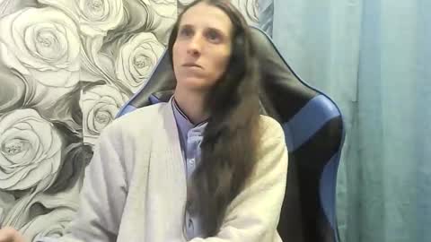 wolfxsnow online show from 12/21/25, 07:59