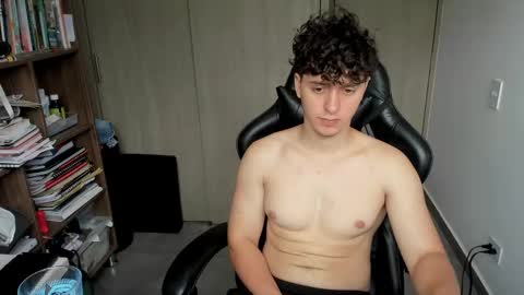 wolker_allan online show from 03/05/26, 04:03