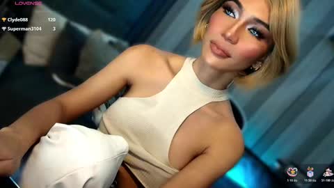 Julia online show from 02/21/26, 04:35