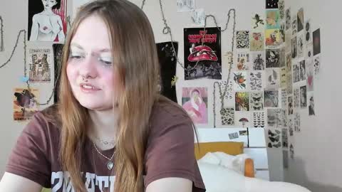 wonderconnie online show from 10/22/25, 10:15