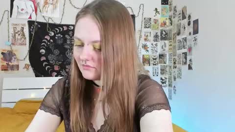 wonderconnie online show from 10/25/25, 01:07