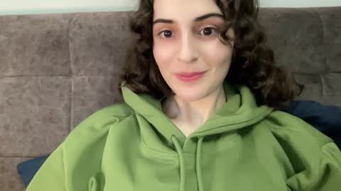 Stia online show from 09/12/25, 06:24