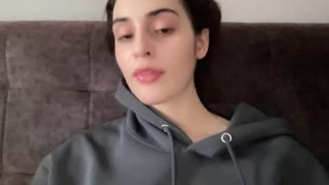 Stia online show from 09/26/25, 04:49