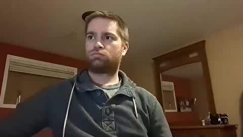 Snapshot of woodeee77 chatting on 02/17/25, 01:36 woodeee77 online show from 02/17/25, 01:36