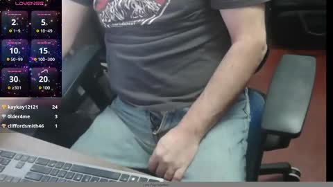 woodworker6473 online show from 02/17/25, 02:04