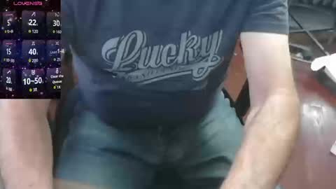 woodworker6473 online show from 09/10/25, 01:33