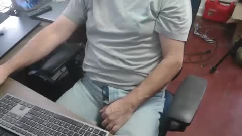 woodworker6473 online show from 01/09/26, 02:31