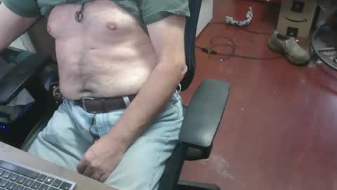 woodworker6473 online show from 02/20/26, 02:39