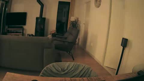 woodwurm and Snoeske online show from 01/10/26, 06:15