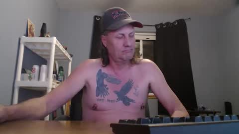 Snapshot of woody1nut chatting on 02/18/26, 03:24 Woody online show from 02/18/26, 03:24