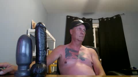 Snapshot of woody1nut chatting on 06/07/26, 05:33 Woody online show from 06/07/26, 05:33