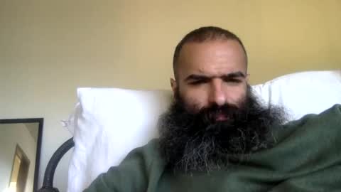 woof_wolf37 online show from 02/18/26, 04:14