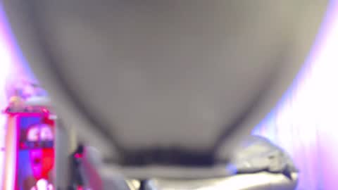 Woondeer online show from 02/05/25, 06:35