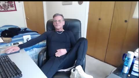 Large one  online show from 02/07/26, 02:10