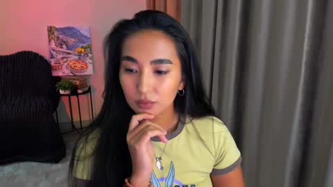 Snapshot of worldofkim chatting on 01/28/25, 08:58 dudetta Kim online show from 01/28/25, 08:58