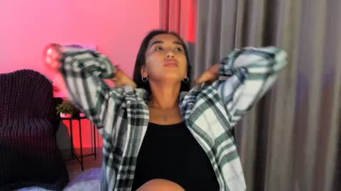 Snapshot of worldofkim chatting on 01/31/25, 06:36 dudetta Kim online show from 01/31/25, 06:36