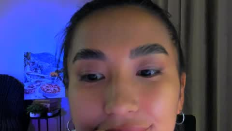 Snapshot of worldofkim chatting on 02/05/25, 03:34 dudetta Kim online show from 02/05/25, 03:34