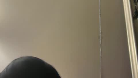 Snapshot of worthdaddy2cum chatting on 05/13/26, 01:19 cum4me online show from 05/13/26, 01:19