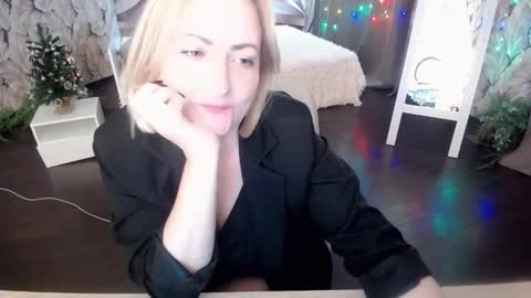 wow_co online show from 12/19/24, 04:13