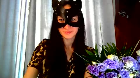 wow_dream_girl_ online show from 09/14/25, 06:45
