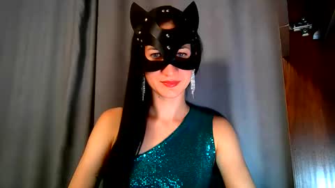 wow_dream_girl_ online show from 10/01/25, 06:03