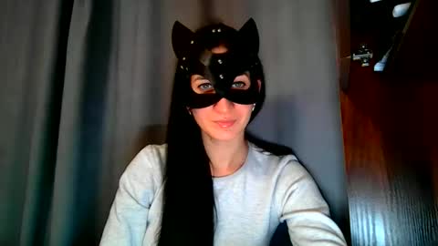 wow_dream_girl_ online show from 11/16/25, 06:57