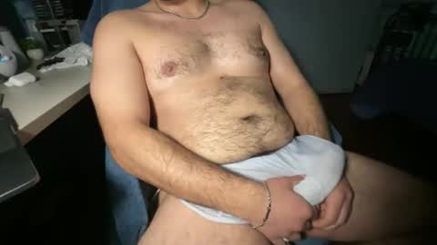 Snapshot of wristnut chatting on 02/03/26, 05:07 wristnut online show from 02/03/26, 05:07