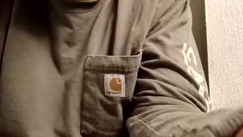 Snapshot of wtfamiwatching_ chatting on 11/03/25, 12:24 wtfamiwatching_ online show from 11/03/25, 12:24