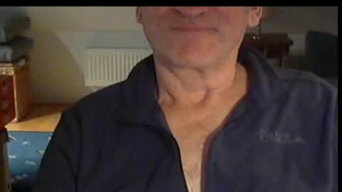 Snapshot of wuki123 chatting on 10/28/25, 09:06 Wuki online show from 10/28/25, 09:06