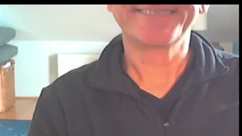 Snapshot of wuki123 chatting on 11/06/25, 11:55 Wuki online show from 11/06/25, 11:55