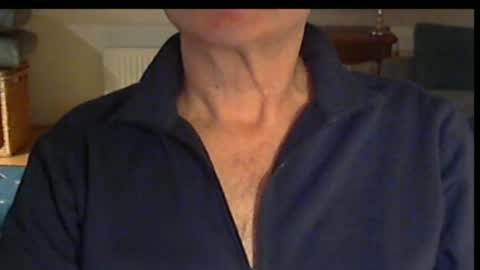 Snapshot of wuki123 chatting on 11/11/25, 04:51 Wuki online show from 11/11/25, 04:51