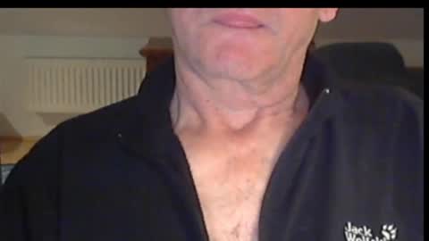 Snapshot of wuki123 chatting on 04/11/26, 08:46 Wuki online show from 04/11/26, 08:46