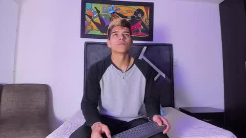 wyatt online show from 10/08/25, 11:30