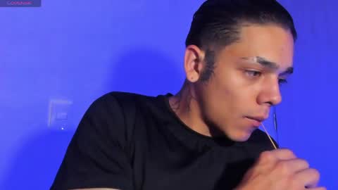 wyatt_smith71 online show from 04/18/26, 05:44