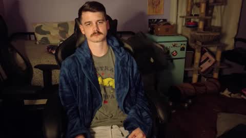 Wyatt online show from 11/26/25, 02:01