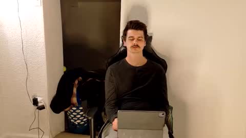 Wyatt online show from 03/22/26, 04:38