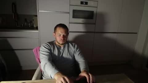 x19marco93x online show from 09/19/25, 09:26