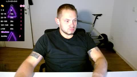 x19marco93x online show from 10/29/25, 07:15