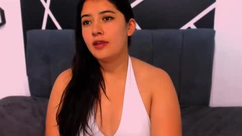 Adeline online show from 11/06/25, 11:15